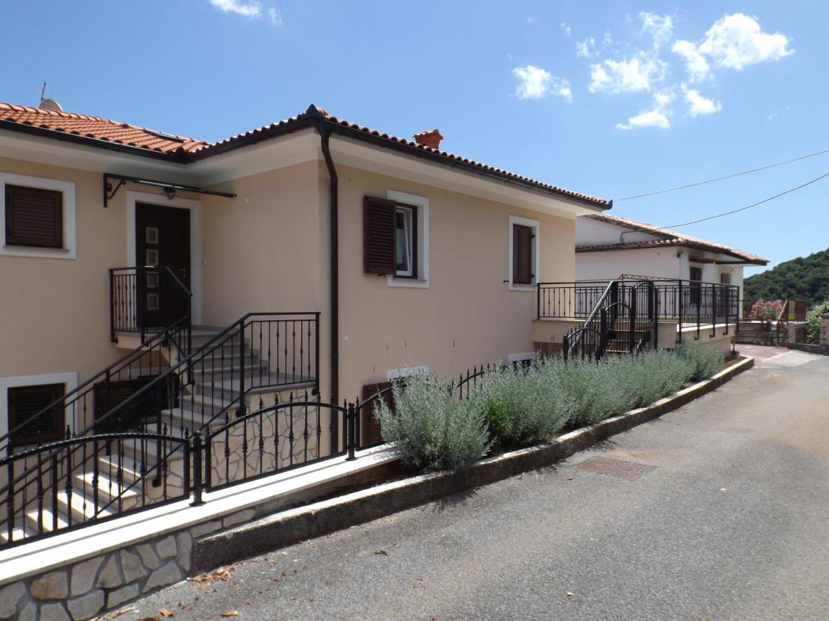 Apartments Villa Elma Mošćenička Draga Exteriér fotografie